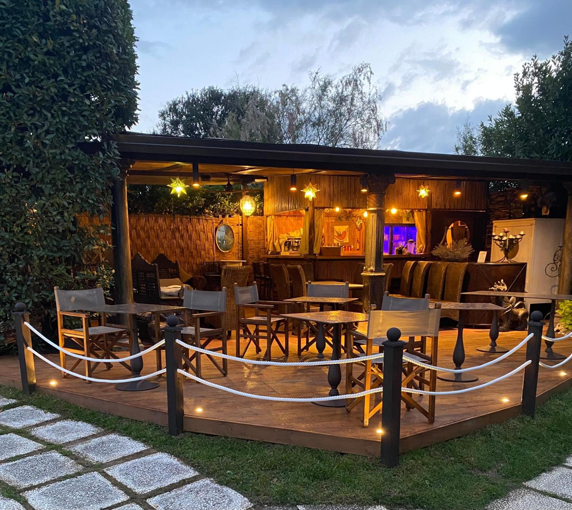 Hotel Atlantic Marina Di Carrara Eksteriør bilde