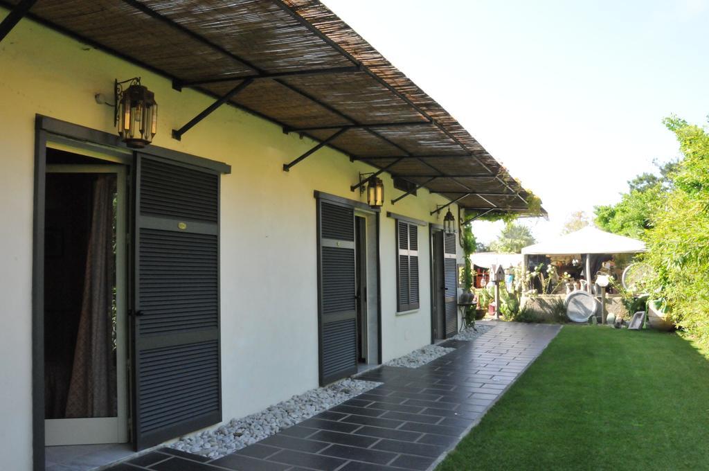 Hotel Atlantic Marina Di Carrara Eksteriør bilde