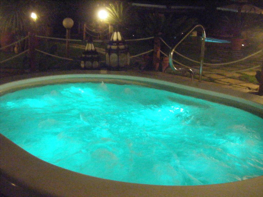 Hotel Atlantic Marina Di Carrara Eksteriør bilde